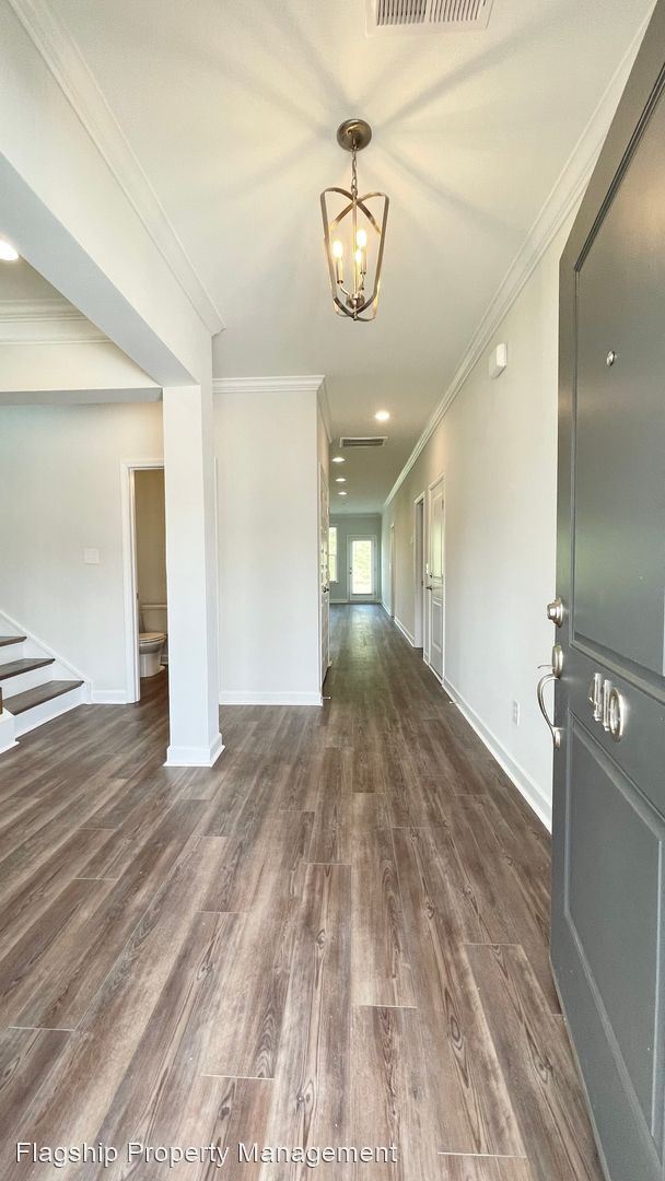 Foto del edificio - 5 br, 3.5 bath House - 410 Plumblee Lane