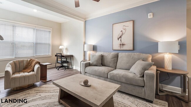 Building Photo - 3000 Daventry Cir