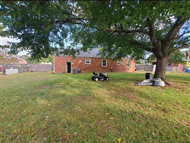 Building Photo - 403 Pennington Blvd