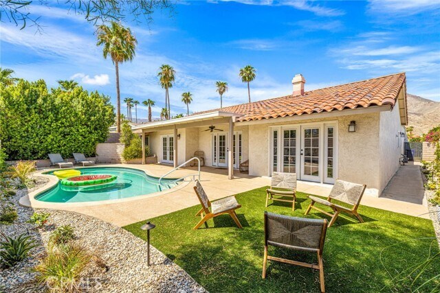 Foto del edificio - 46060 Shadow Mountain Dr