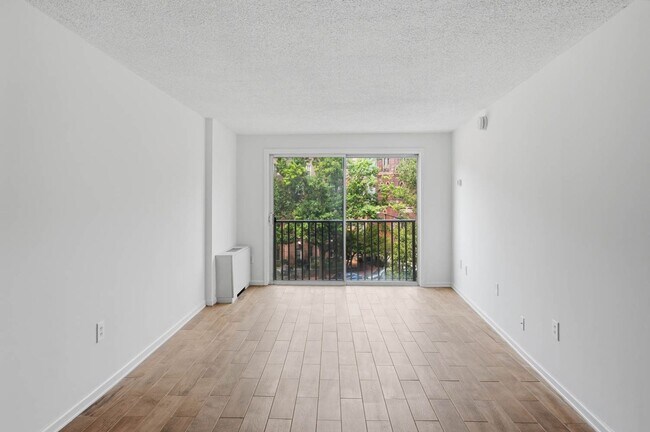 Foto del edificio - 1239 Vermont Ave NW