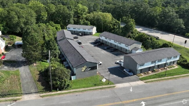  - The 28 at Mount Holly