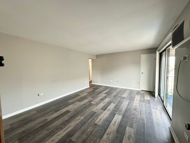 Foto del edificio - 6334 W 65th St