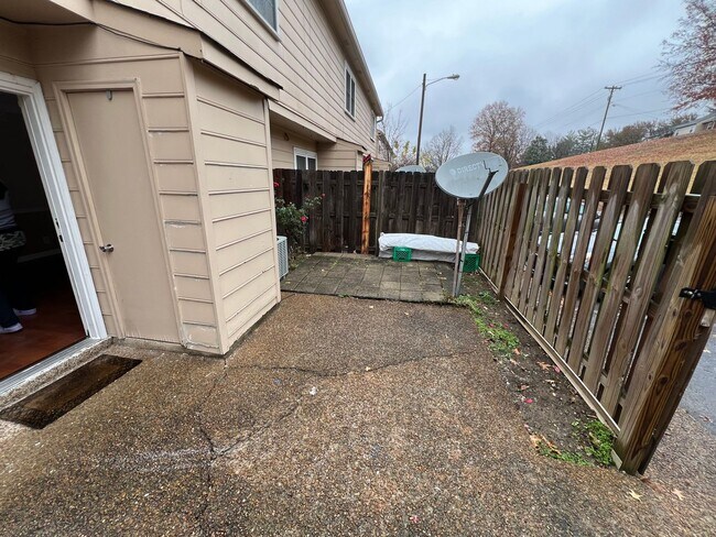 Foto del edificio - Old Hickory / Nolensville Rd 3bed 2.5 bath