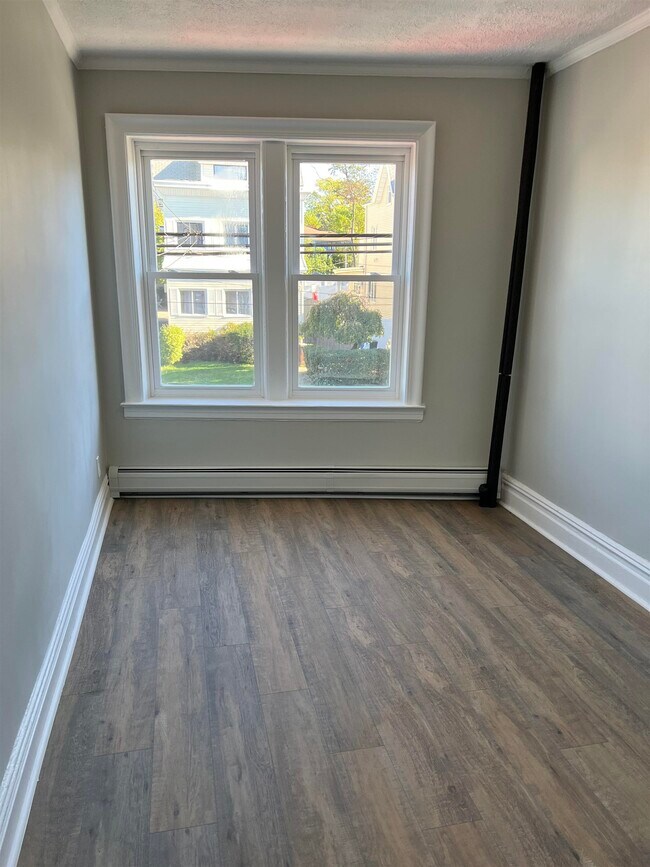 Building Photo - 769 Avenue A
