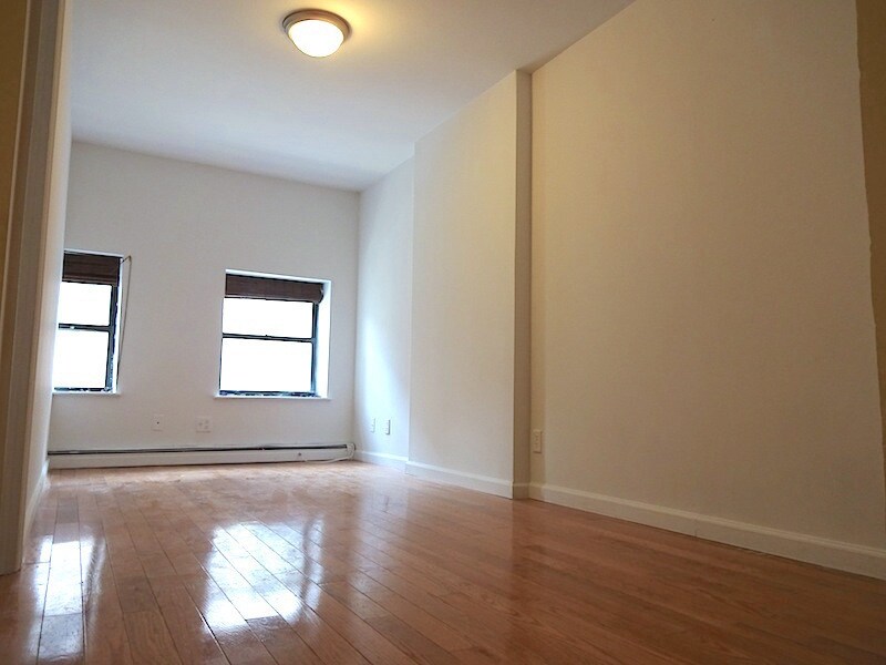 Primary Photo - 78 Orchard St