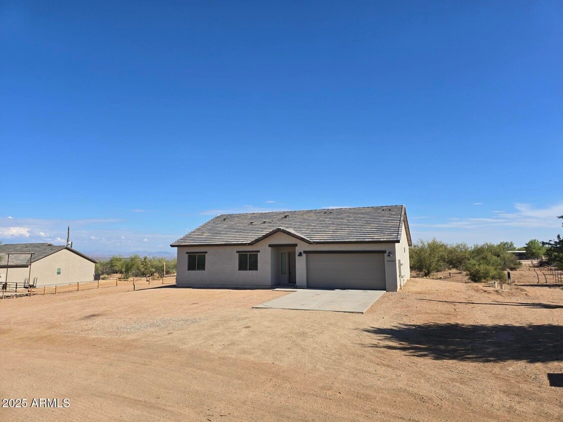 Primary Photo - 16023 E Rancho Tierra Dr