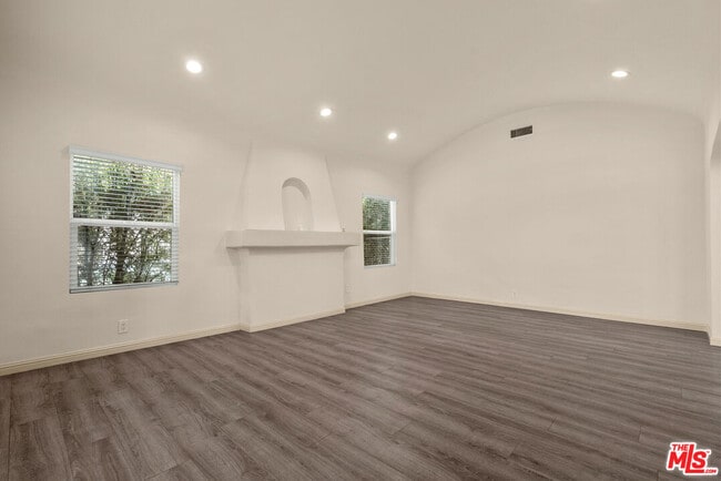 Building Photo - 4417 W 29th St