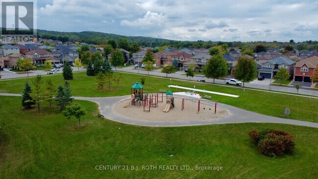 Photo du bâtiment - 9 Deneb St