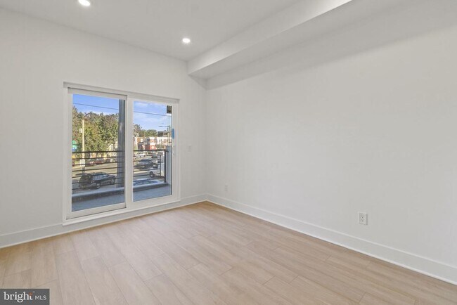 Foto del edificio - 3952-54 Lancaster Ave