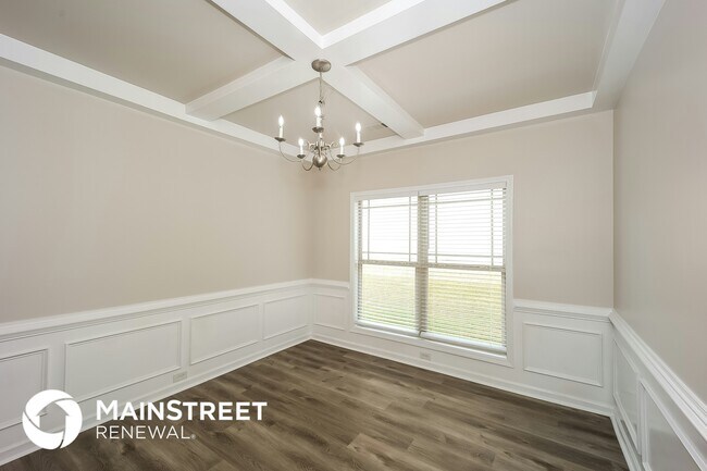 Building Photo - 7685 Battle Way