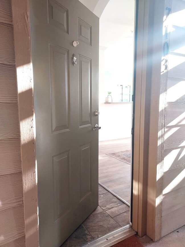 Building Photo - Charming 1BR Condo in Fort Collins
