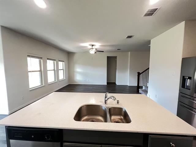 Building Photo - 1333 Renoir Dr