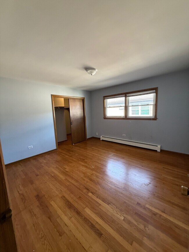 Foto del edificio - 8527 W Berwyn Ave