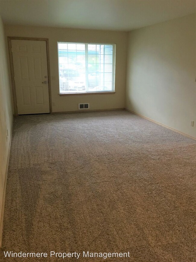 Foto del edificio - 1302-1306 Birchwood Ave