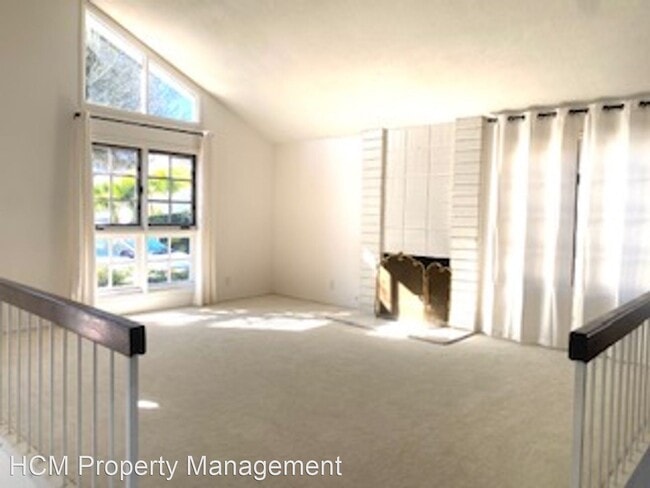 Building Photo - 4 br, 2.5 bath House - 24072 Via Madrugada