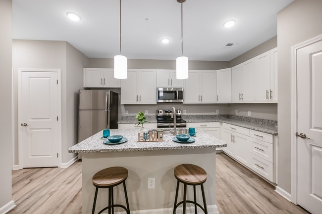 Apartamentos Emerson Point Modelo_www.scalaphotography.com-2.jpg - Emerson Point-New