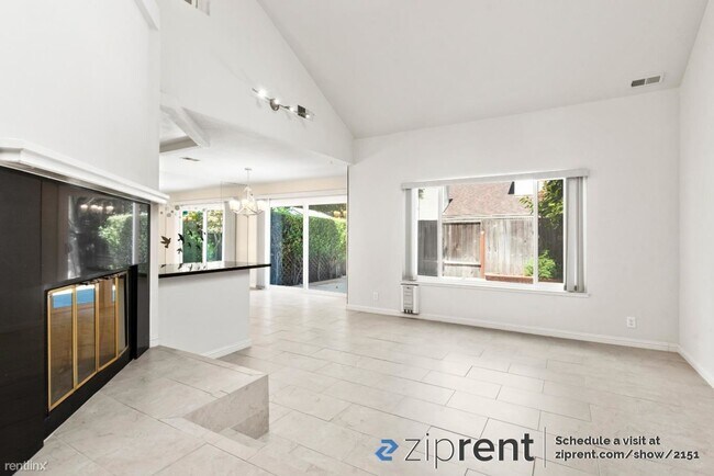 Foto del edificio - 3 br, 2.5 bath House - 1293 Laveille Court...