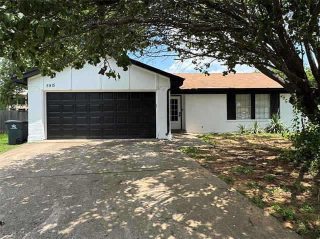 Primary Photo - 5915 Willow Crest Dr