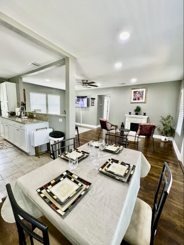 Foto del edificio - 2531 W Mulberry Ave