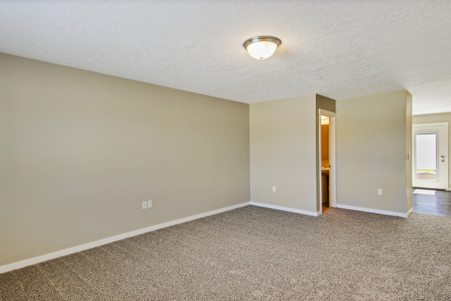 Foto del edificio - 1330 S English Oak Way