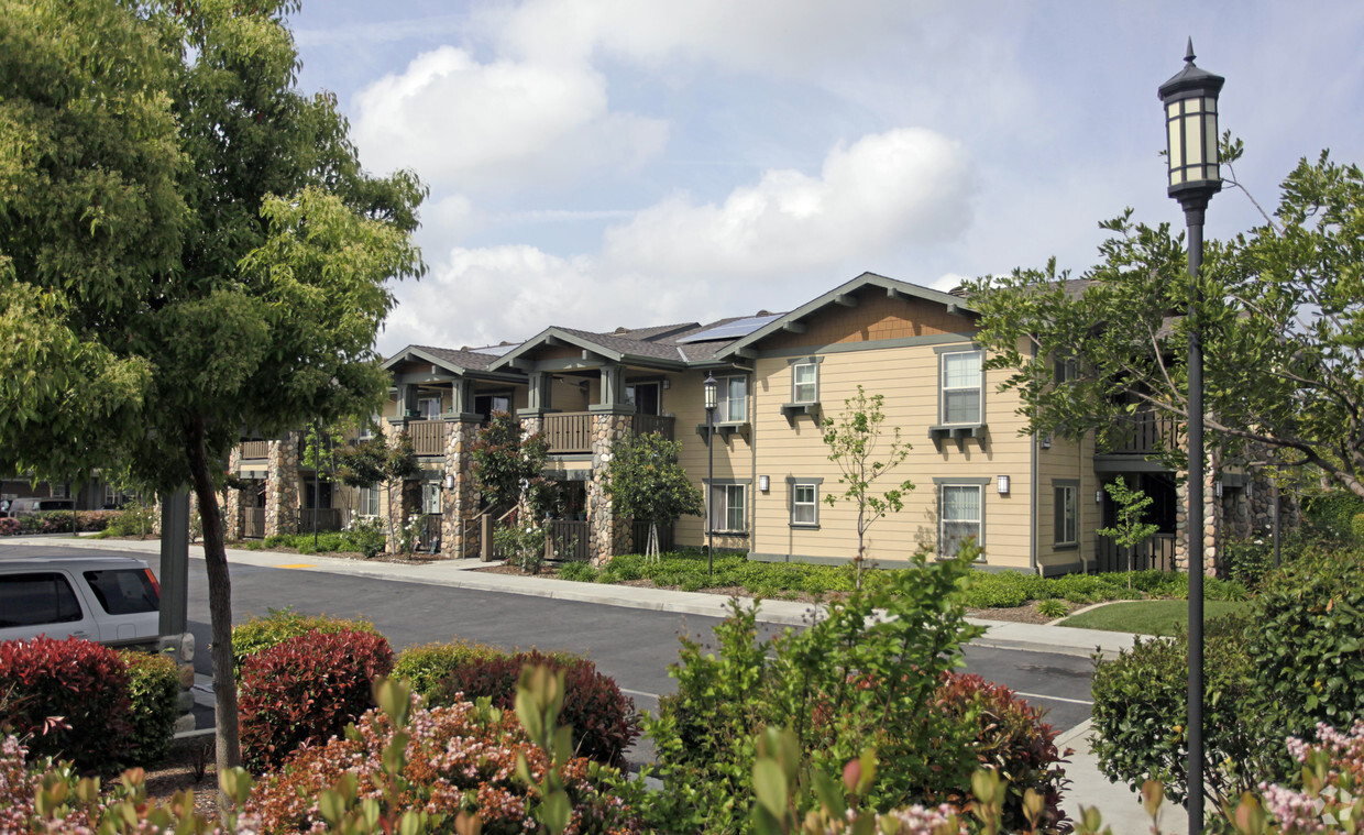 Primary Photo - Mountain View Senior Apartments