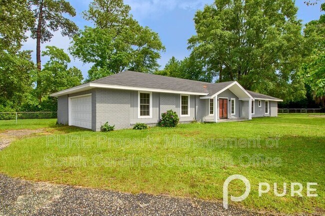 Building Photo - 3 Village Ct
