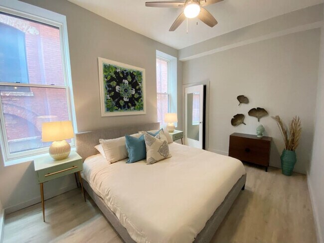 Foto del edificio - 1906 Elm St