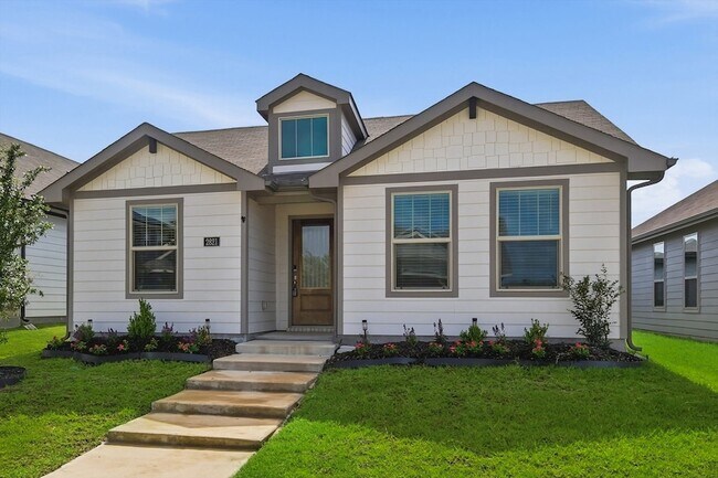 Building Photo - 2821 Bursera Ln