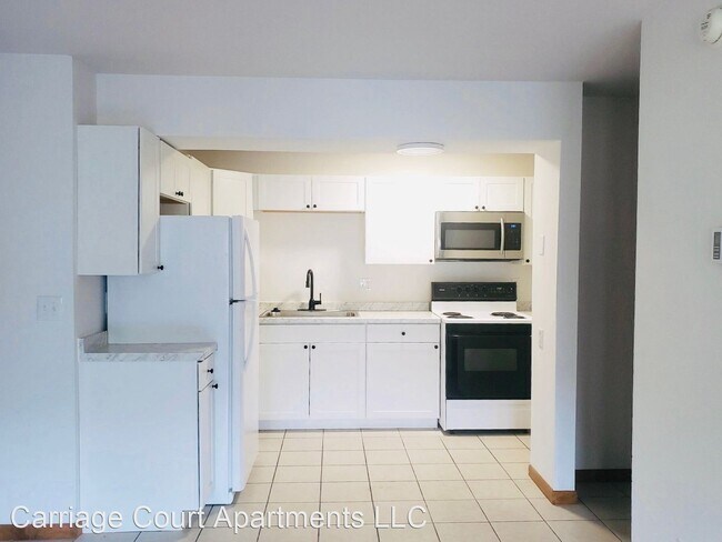 Building Photo - 2 br, 1 bath Apartment - 700 Whitman Street