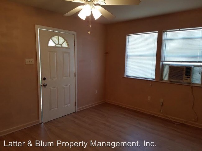 Building Photo - 6057 Vermillion Blvd