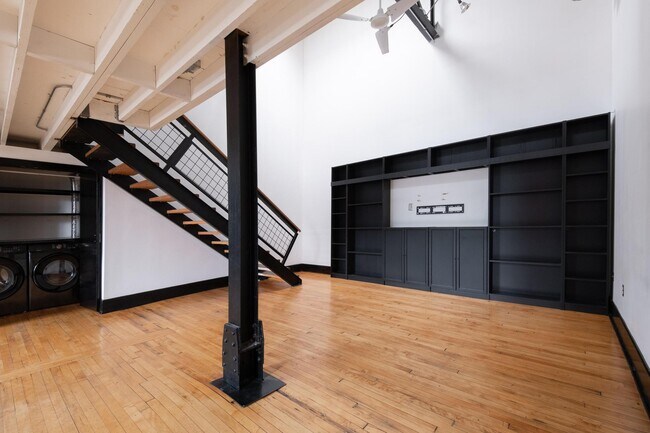 Foto del edificio - 918 E 5th St