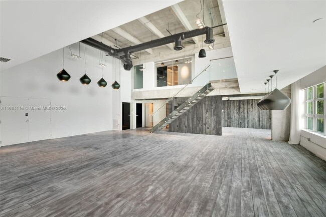 Building Photo - 1749 NE Miami Ct