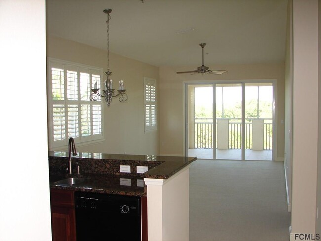Building Photo - 35 Riverview Bend S