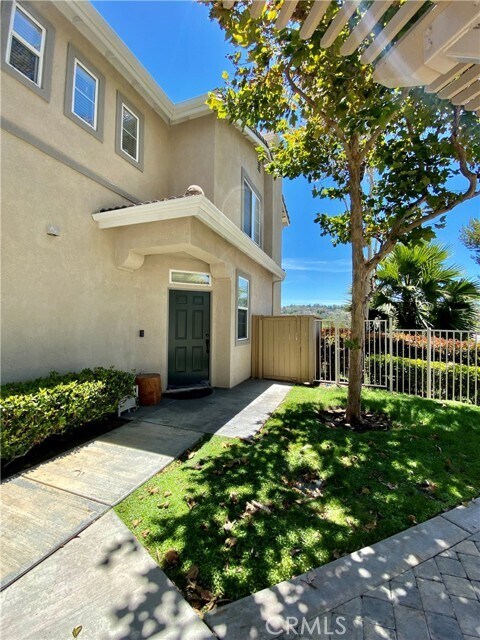 Building Photo - 1050 Madison Way