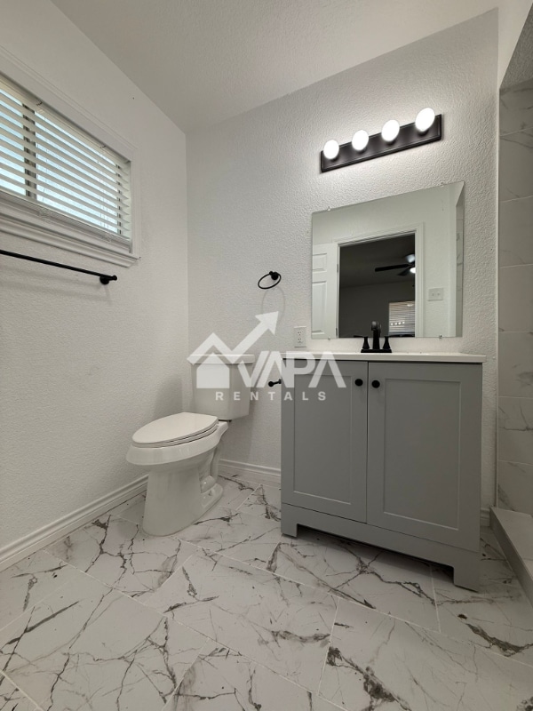 Building Photo - 9711 Flagstaff Dr