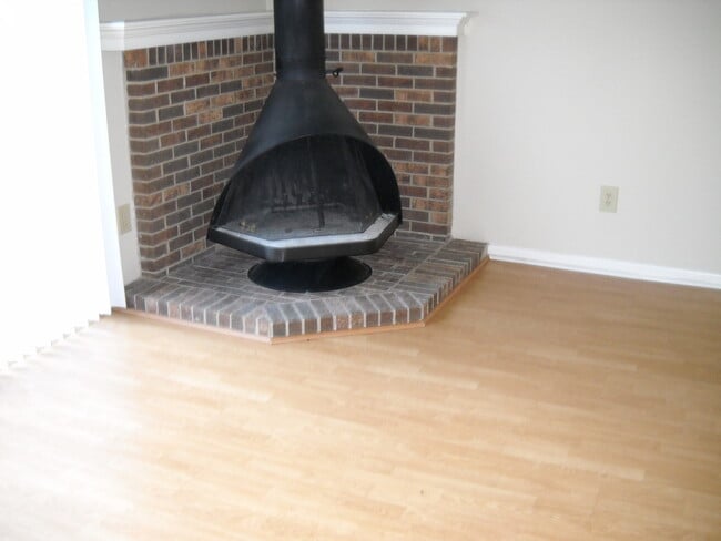 Foto del edificio - Loft at Townes at Edwards Mill in Taylors ...