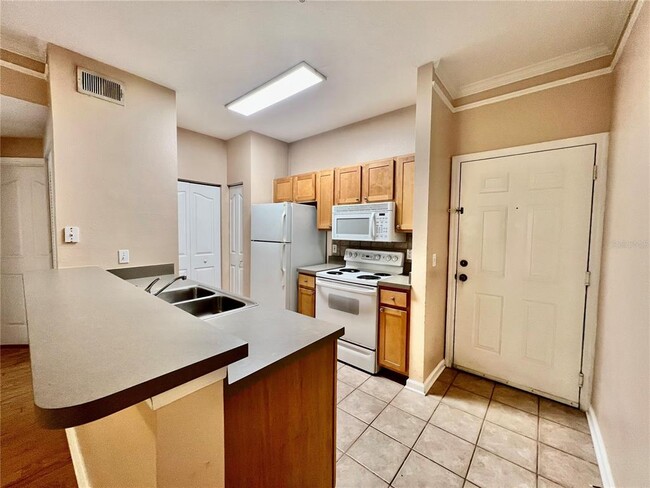 Foto del edificio - 4207 S Dale Mabry Hwy