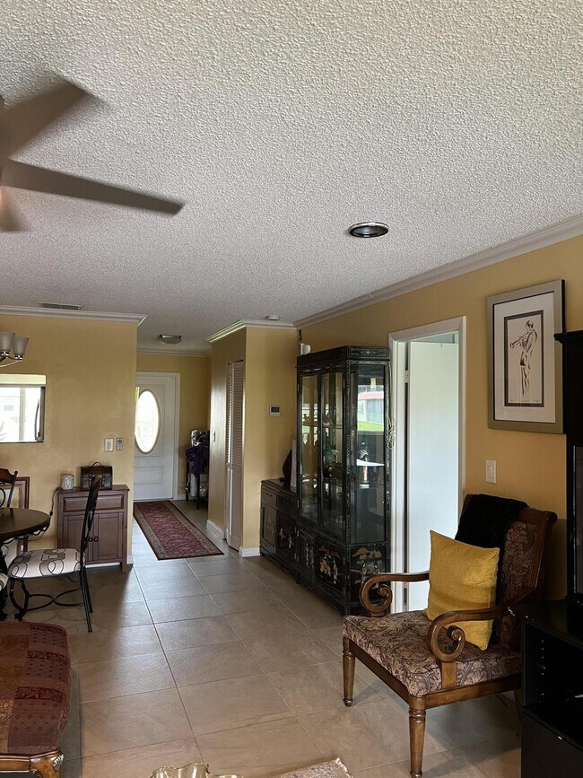Foto del edificio - 306  Lake Helen Drive 306 West Palm Beach ...