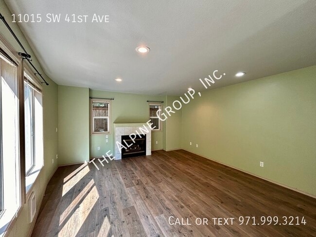 Building Photo - 2 Bedroom Home Near SW Portland!