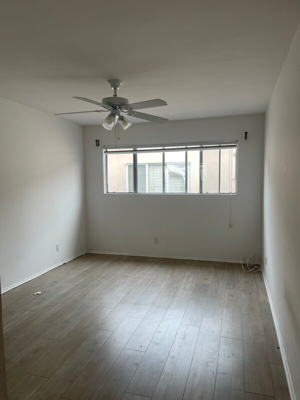 Foto del edificio - 909 6th St