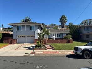 Building Photo - 28068 Braidwood Dr