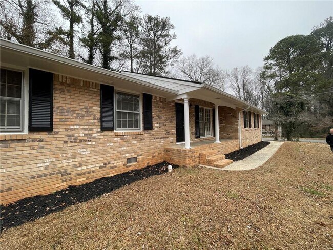 Foto del edificio - 2902 Highbrook Ct