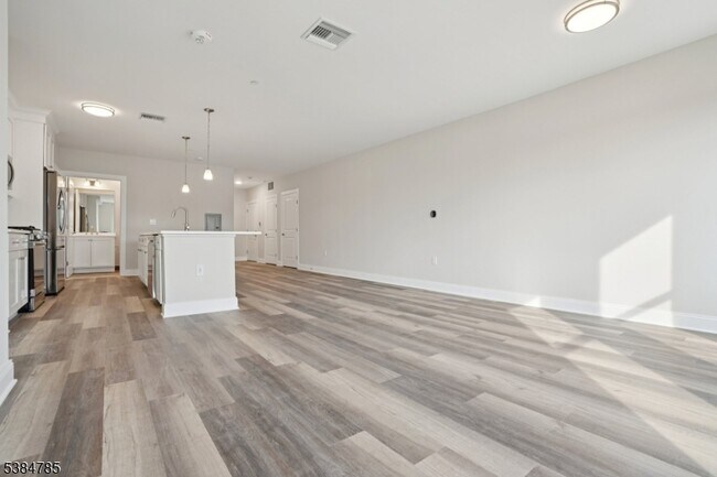 Foto del edificio - 246 Main St