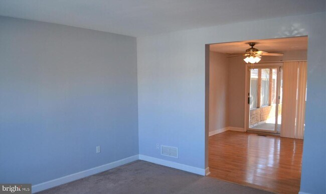 Building Photo - 1650 GRAY HAVEN