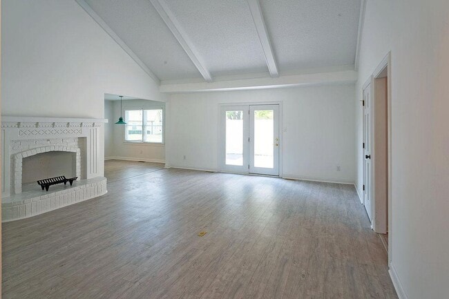 Building Photo - 12618 Lockerbie Cir