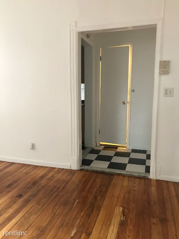 Foto del edificio - 3 br, 1 bath Apartment - 49 6th Ave