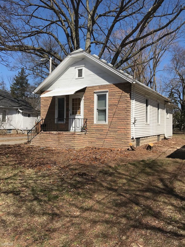 Primary Photo - 2 br, 1 bath House - 1815 Beal Ave
