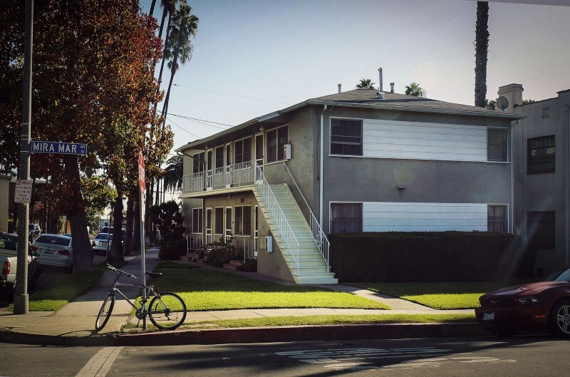 Foto del edificio - 3900 E. 1st Street Apartments