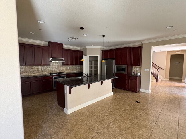 Foto del edificio - Large executive home close to Questa school!